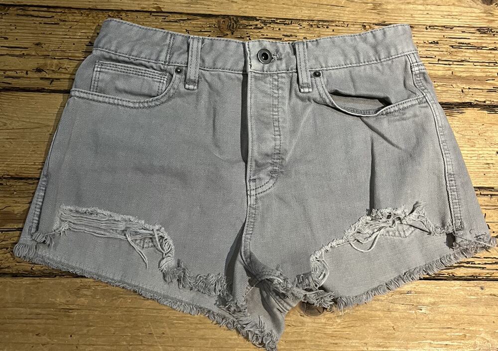 Free People Womens Size 29 Grey Cutt-Off Shorts